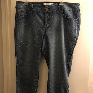 NWOT Torrid Polka dot jeans